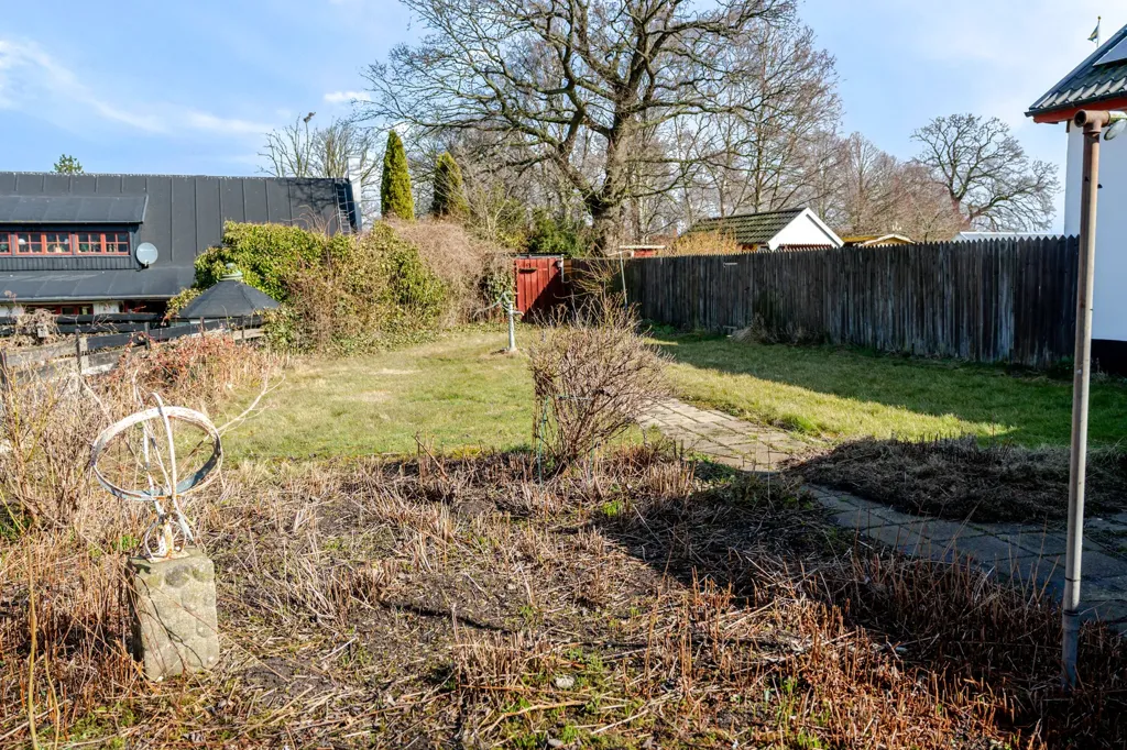 Aed - Renovation-Ready House in Grönby, Söderslätt