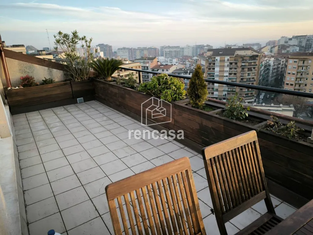 Terrass - Duplex with Terrace near Universitat