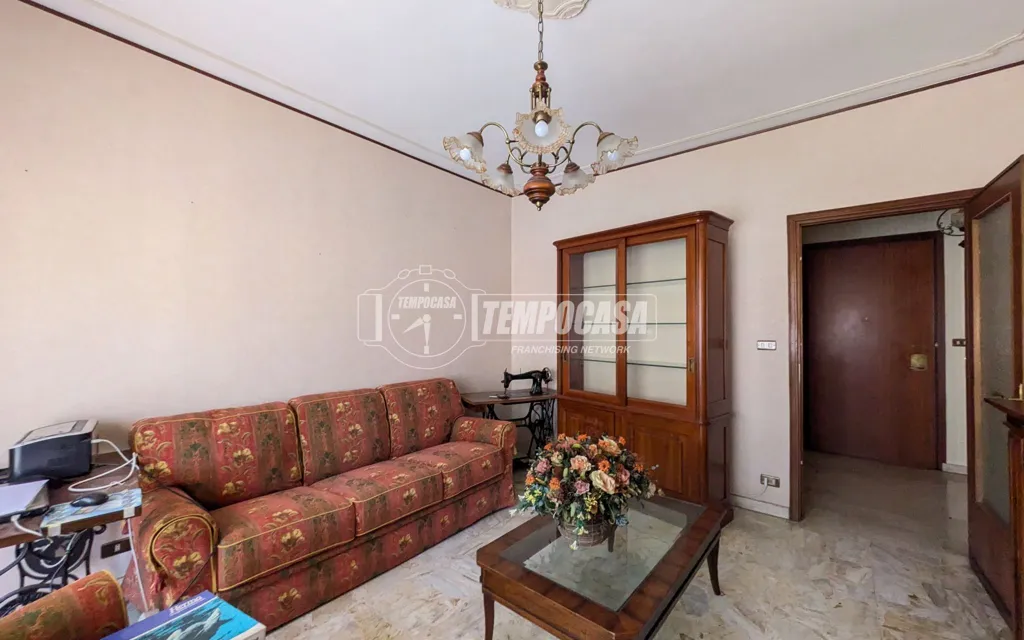 Elutuba - Spacious Apartment with Balconies in Pont-Canavese