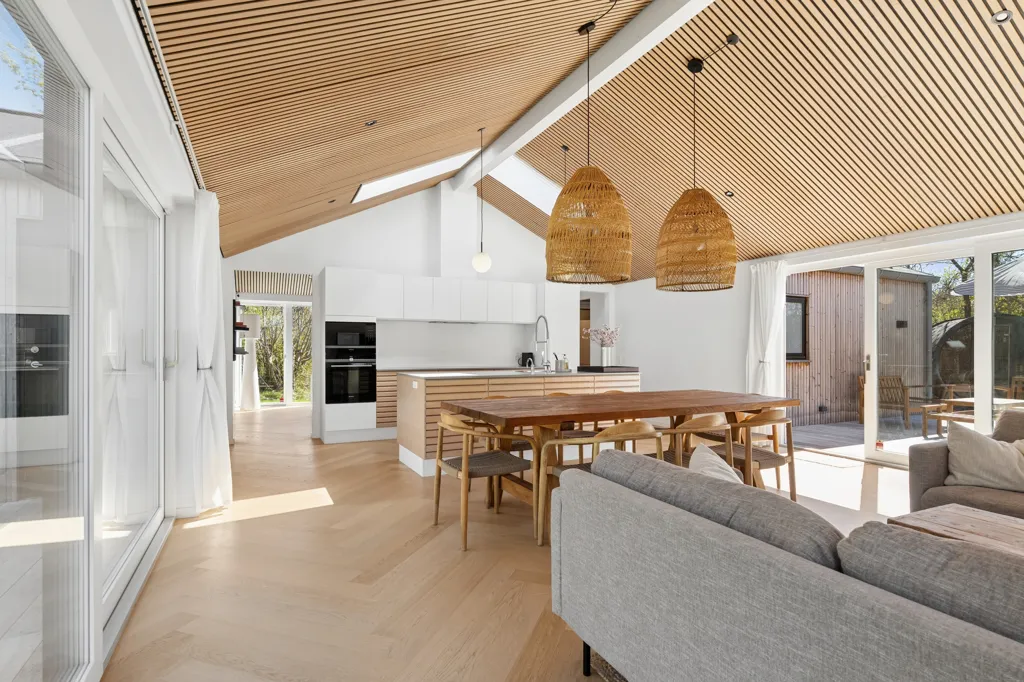 Elutuba - Modern Holiday Home at Tisvildeleje