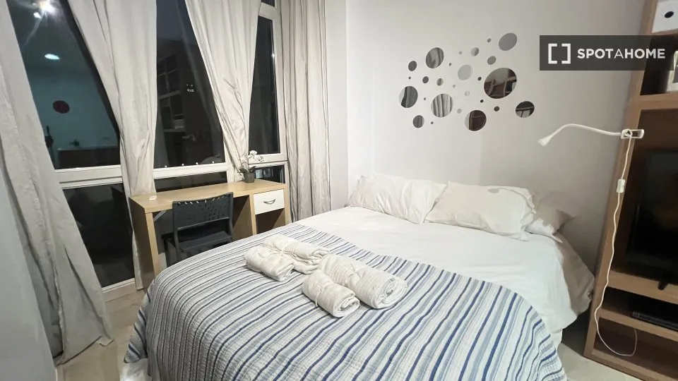 Magamistoad - Furnished Studio in Universidad, Madrid