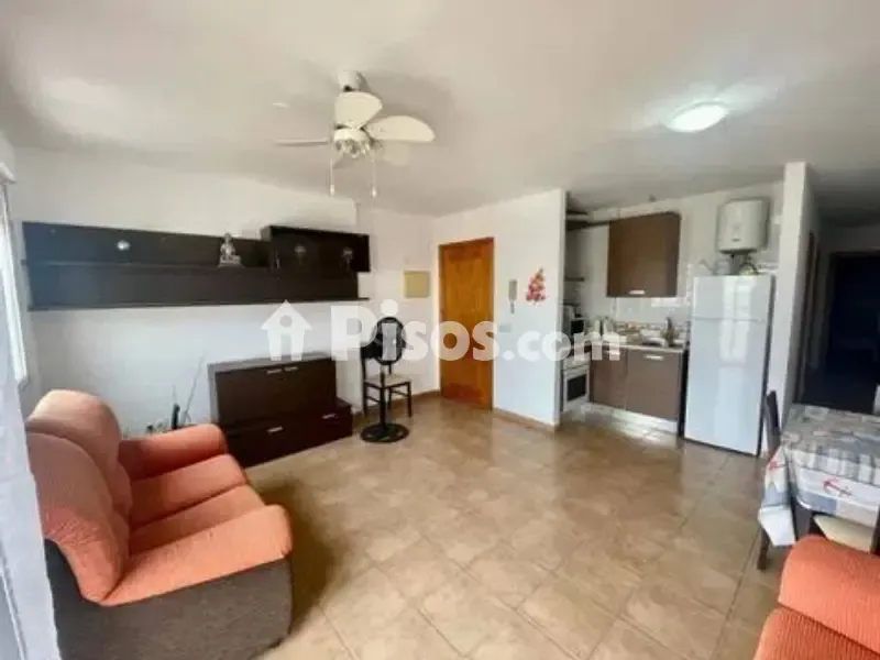 Elutuba - Two-Bedroom Apartment with South-Facing Light in Carboneras