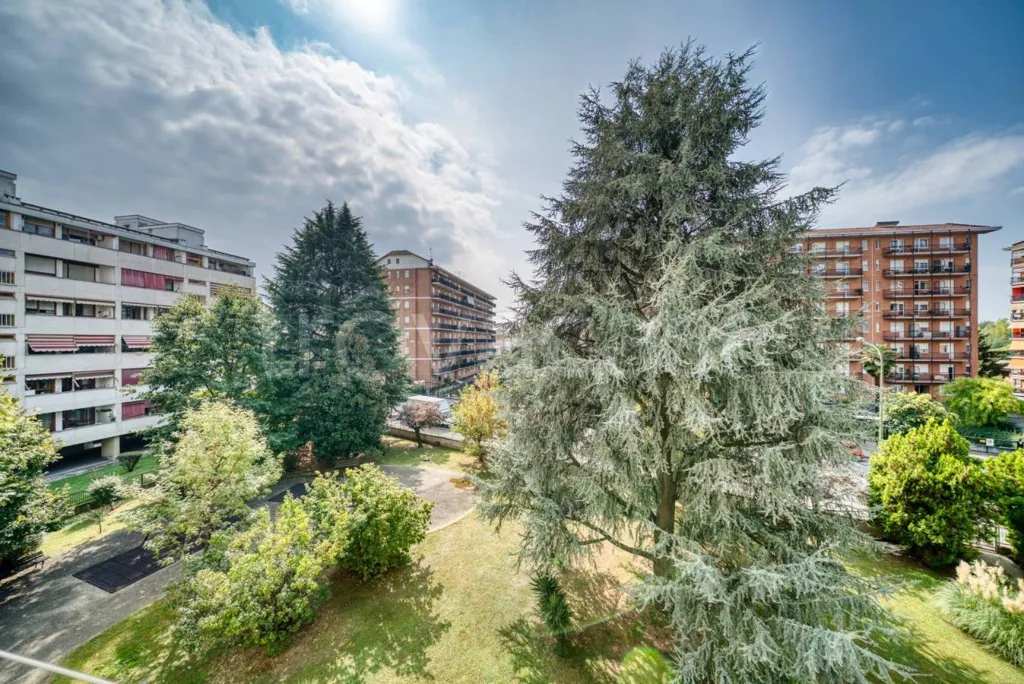 Aed - Newly Built Apartment with Balcony in Turin
