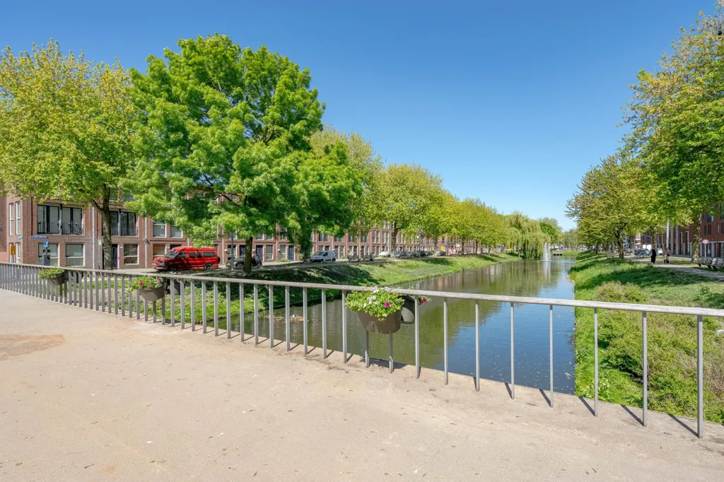 Characterful Maisonette with Balcony in Rotterdam