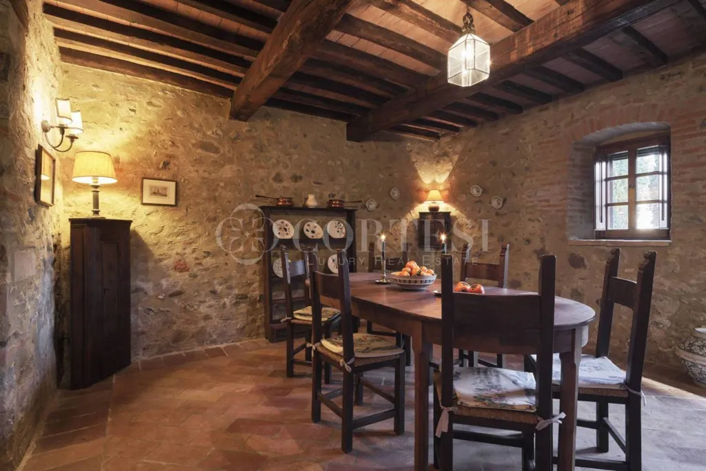 Salle à manger - Restored Medieval Village with Chapel in Umbertide