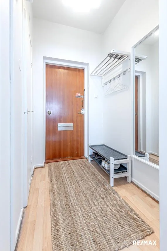 hallway_entrance