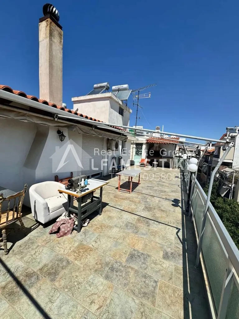 Terrace - Apartment with Large Balcony in Peristeri
