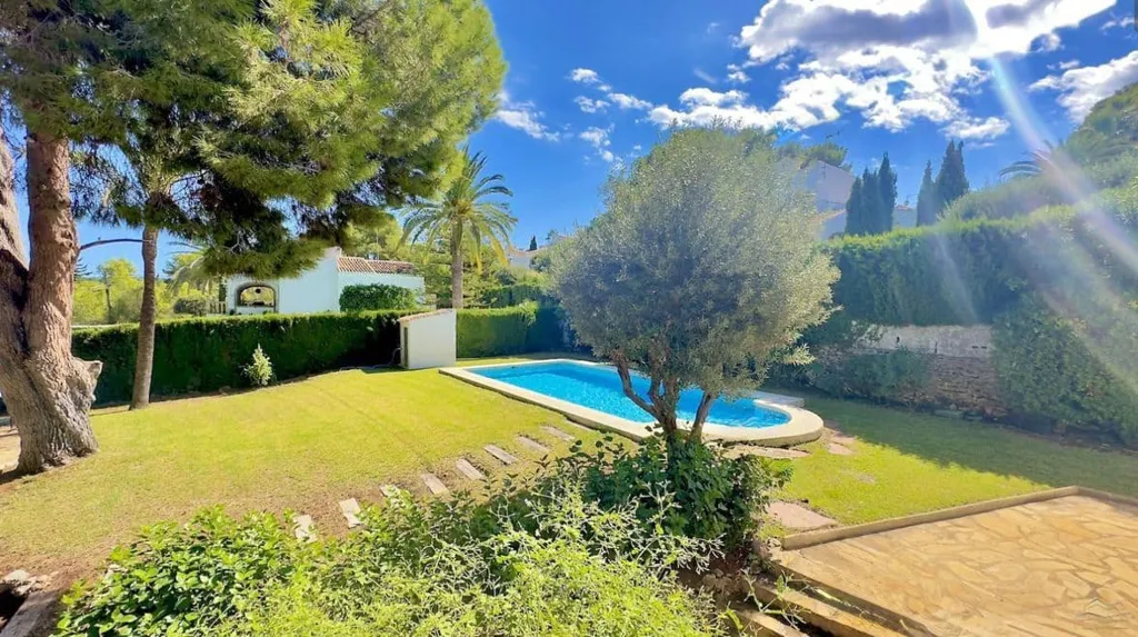 Piscine - Villa with Private Pool in Cap Martí, Jávea