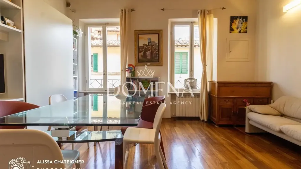 Appartement 7 pièces à IT
