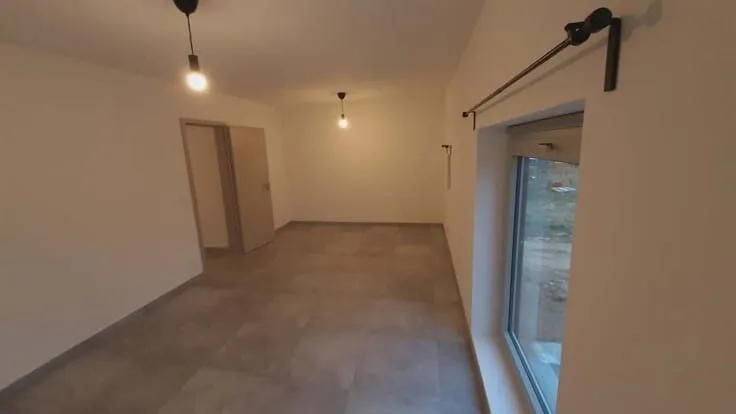 Maison 3 chambres à Léglise