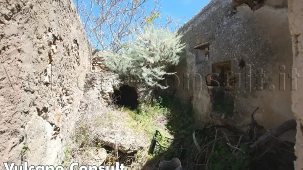 Jardin - Rustic Farmhouse with Sea View in Lipari