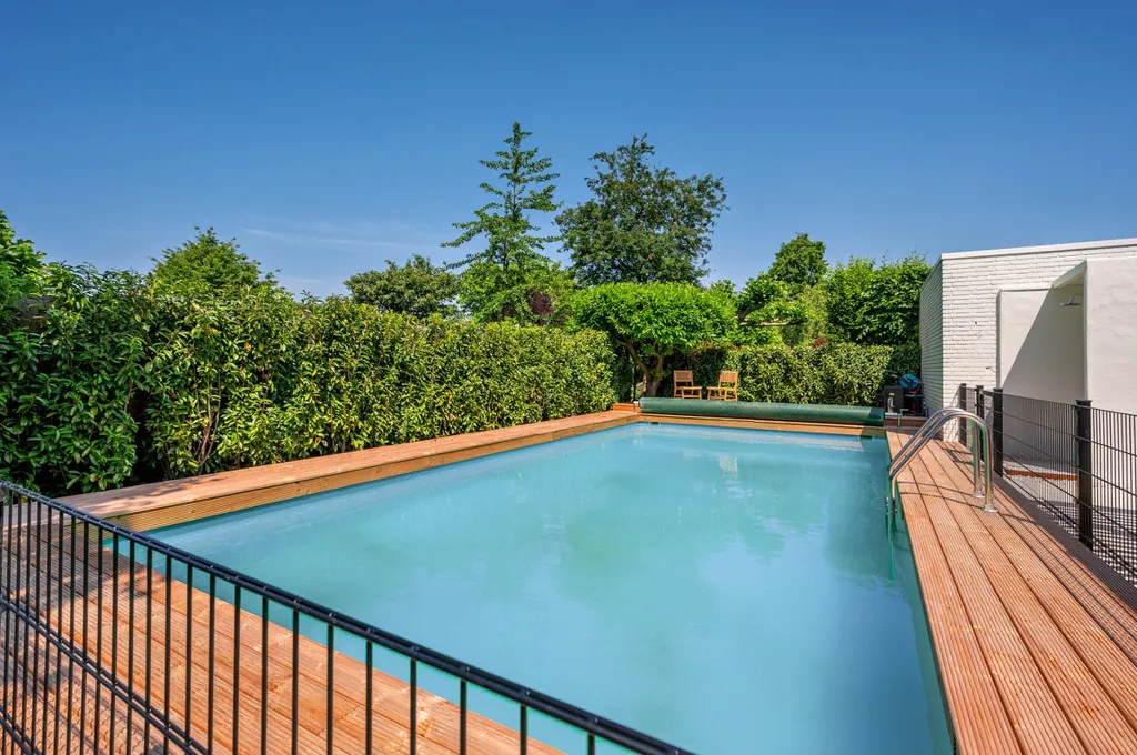 Piscina - Luxury Bungalow with Pool in Grubbenvorst