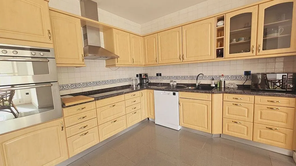 Kitchen - Andalusian Villa with Pool in Sotogrande
