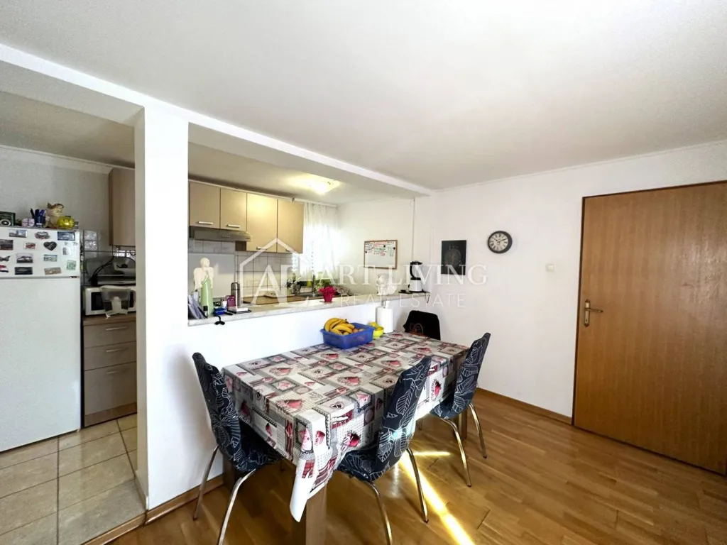 Salle à manger - Apartment with Terrace in Brtonigla