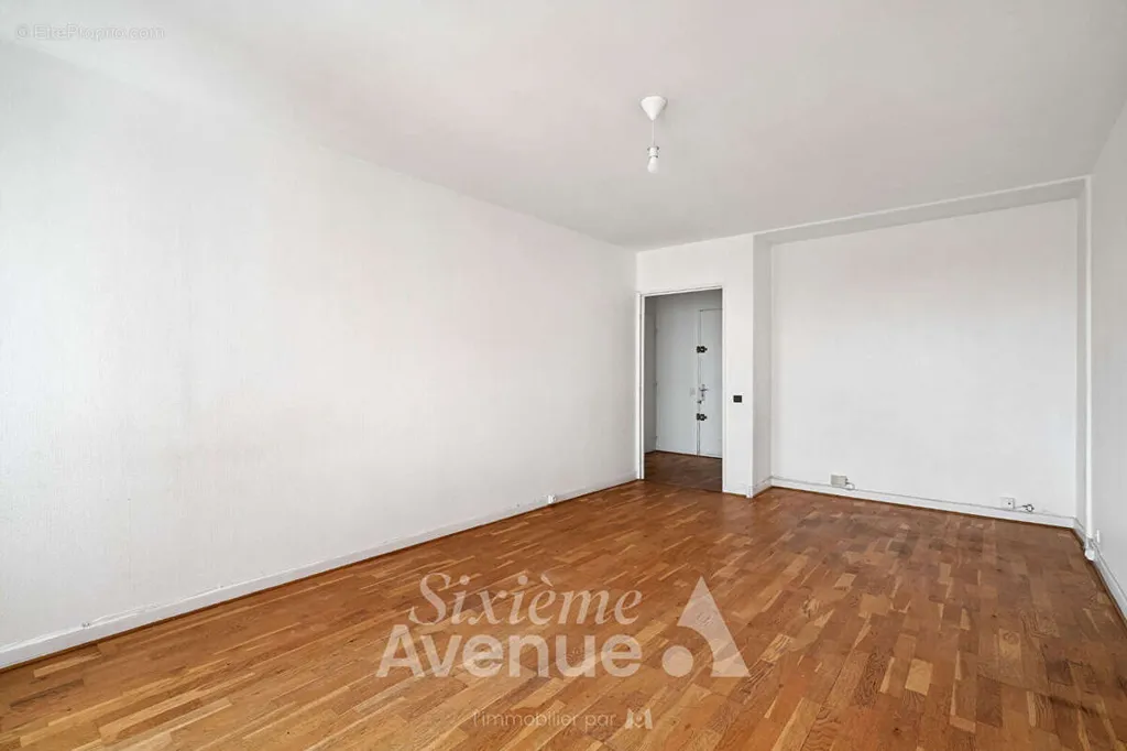 Appartement 3 pièces à Paris-13e