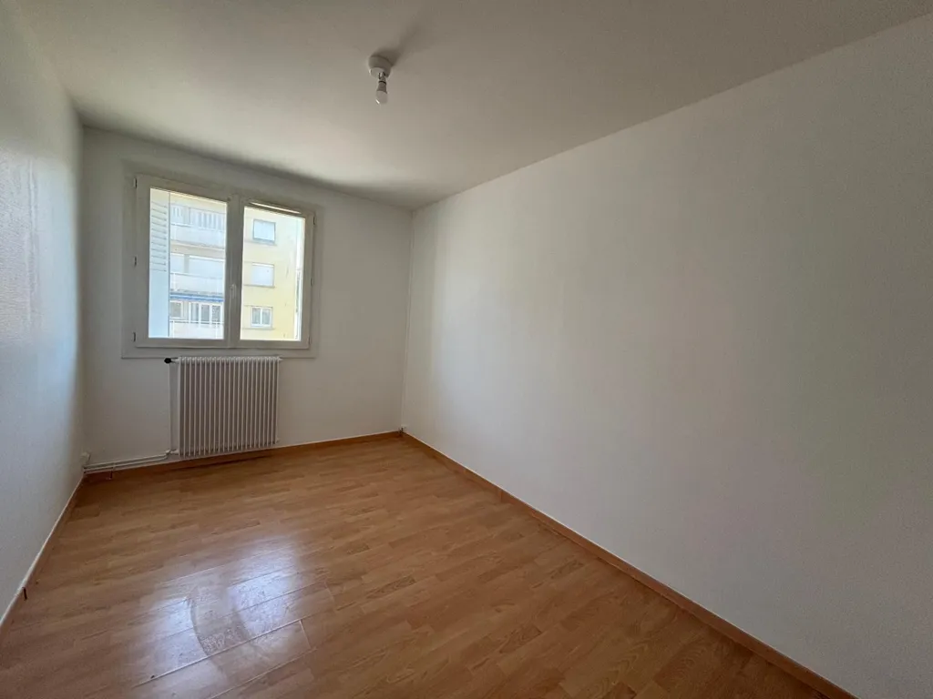 Pièces - Appartement 4 Pièces avec Balcon à Valence