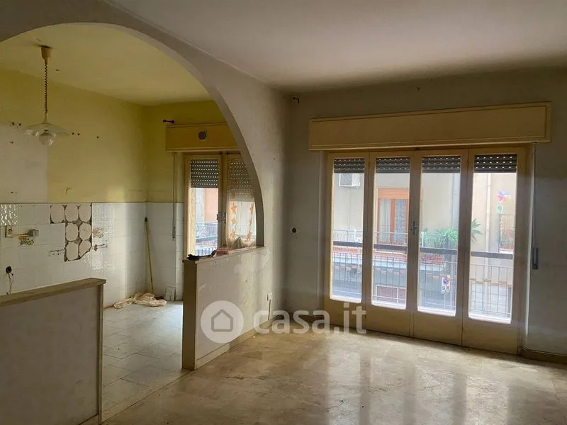 Séjour - Apartment with Balcony in Reggio Calabria