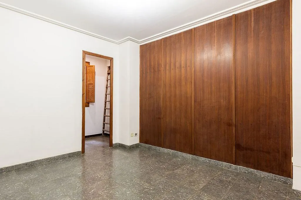 Pièces - Apartment with Balcony in Valencia Centre