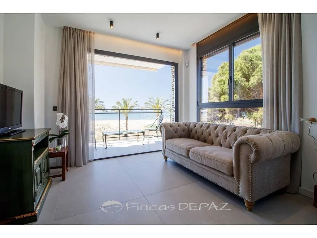 Soggiorno - Apartment with Sea View on Passeig Marítim