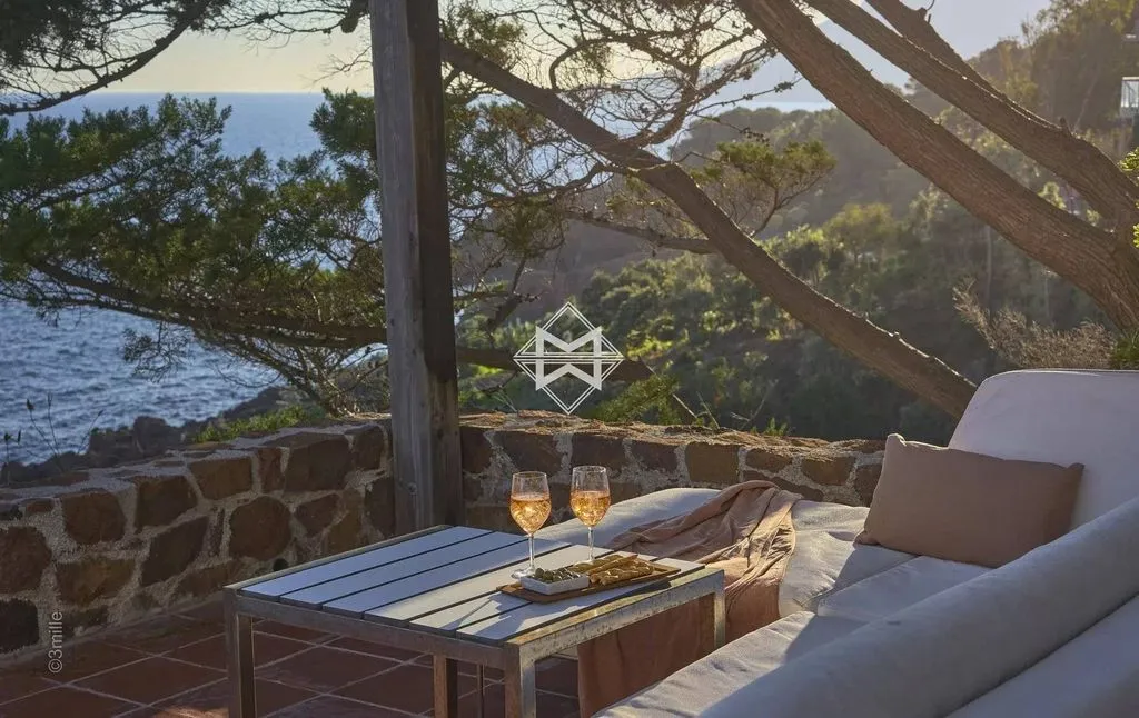 Terrasse - Maison de Luxe avec Piscine à Théoule-sur-Mer