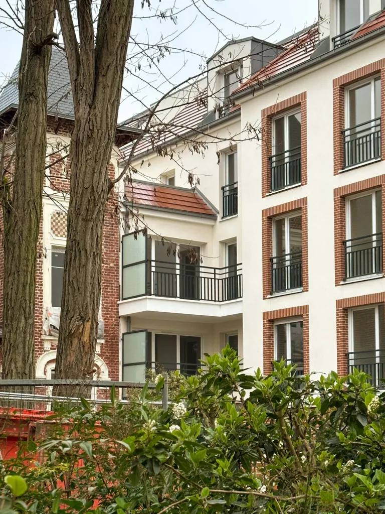 Välivaade - New T2 Apartment with Balcony in Créteil
