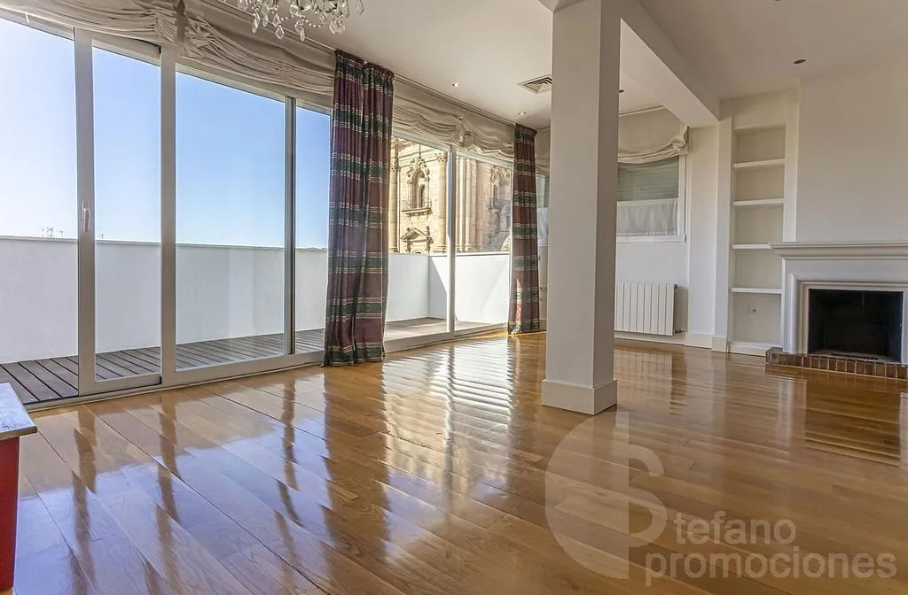 Soggiorno - Duplex Penthouse with Cathedral Views in Málaga