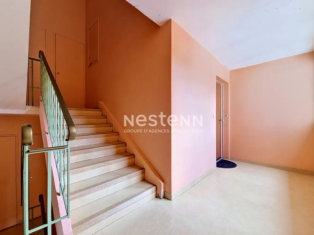 Pièces - Appartement Traversant avec Terrasse à Sisteron