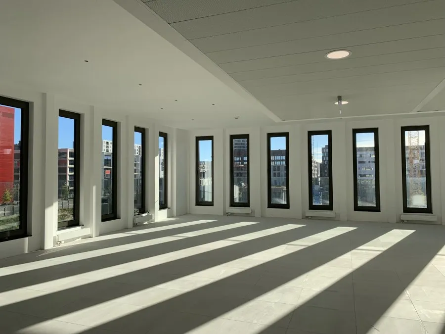 Pièces - Bureau avec façade moirée à Esch-sur-Alzette