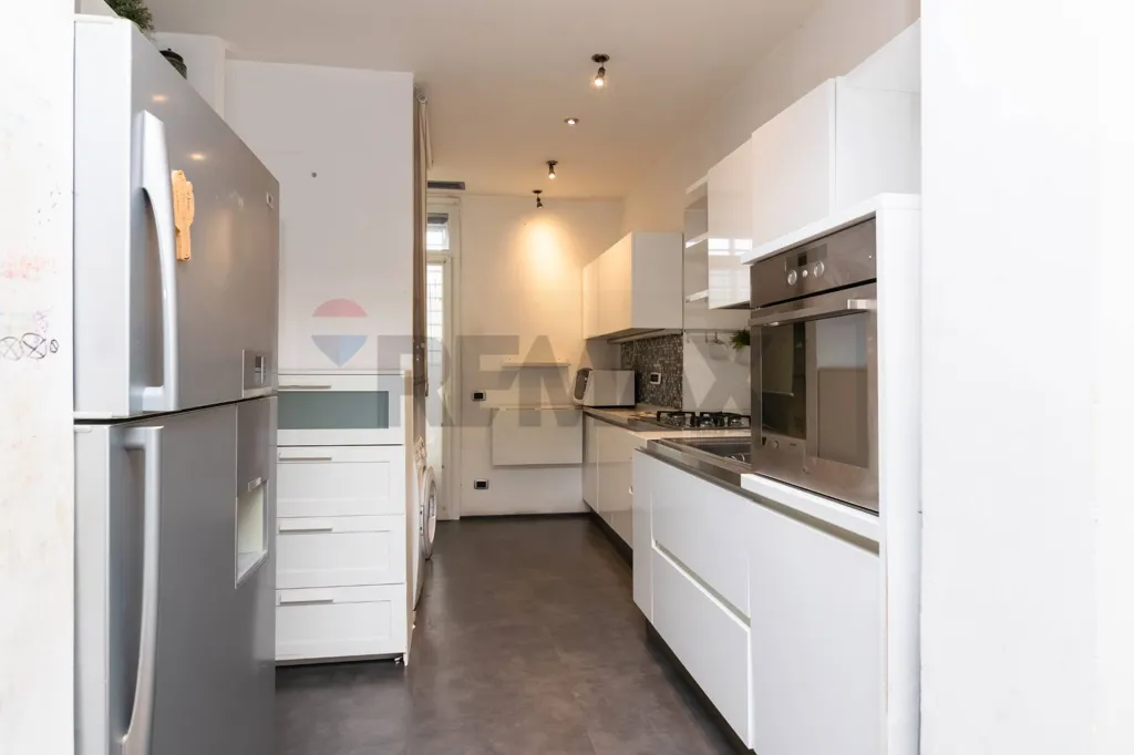 Köök - Modernised Apartment with Terrace in Catania