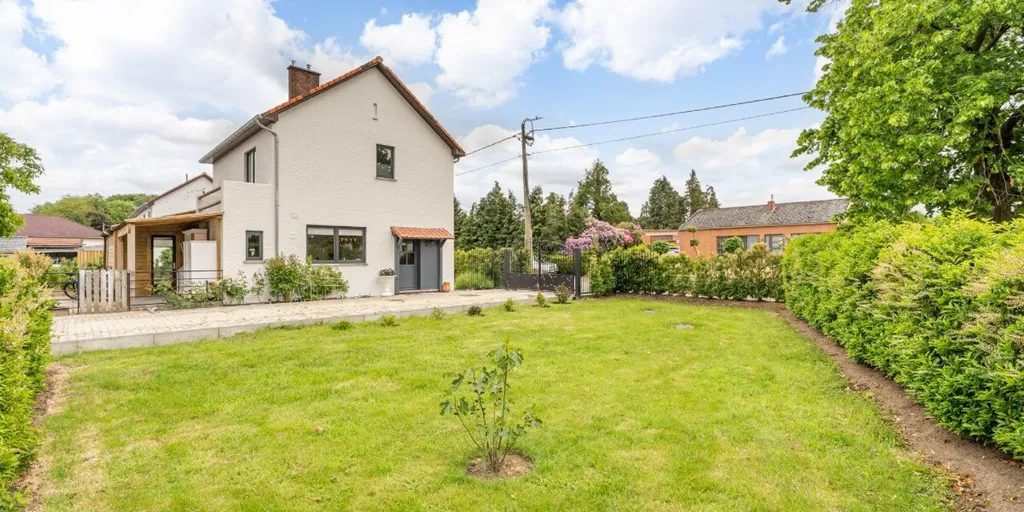 Jardin - Maison Charmante avec Jardin à Herk-de-Stad