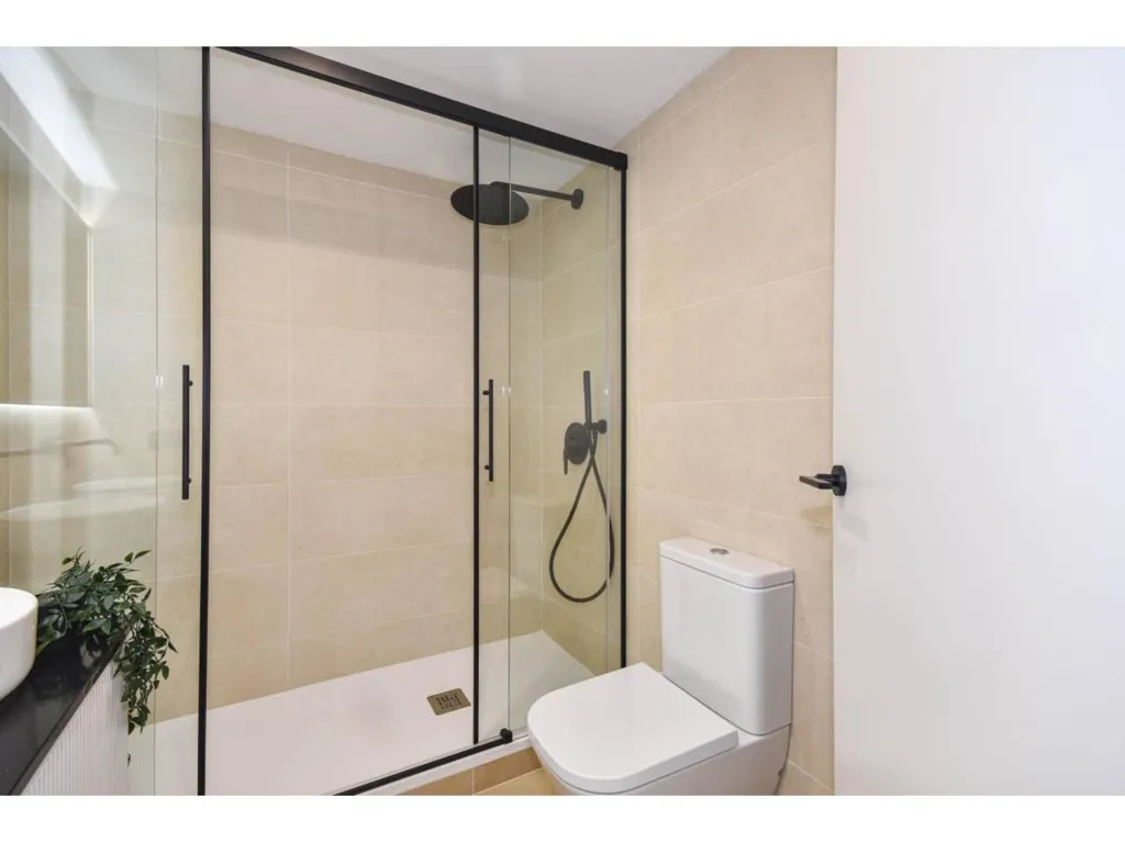 Salles de bain - Apartment with Balcony in Sarrià, Barcelona