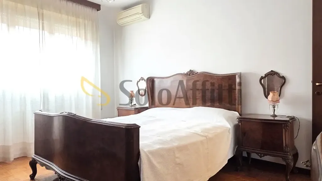 Bedrooms - 3-room apartment in Milano