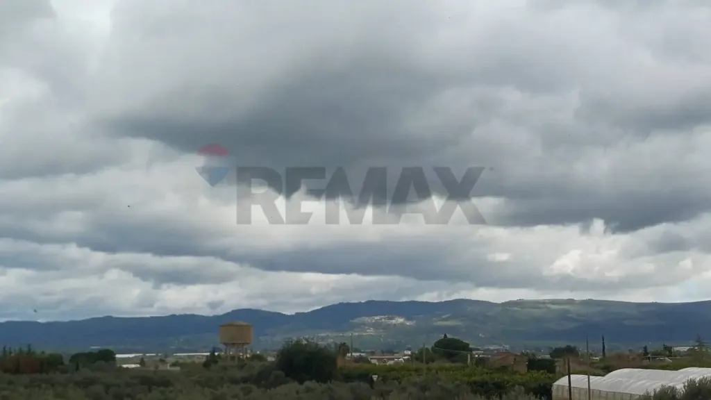 Aed - Villa with Garden and Panoramic View in Chiaramonte Gulfi