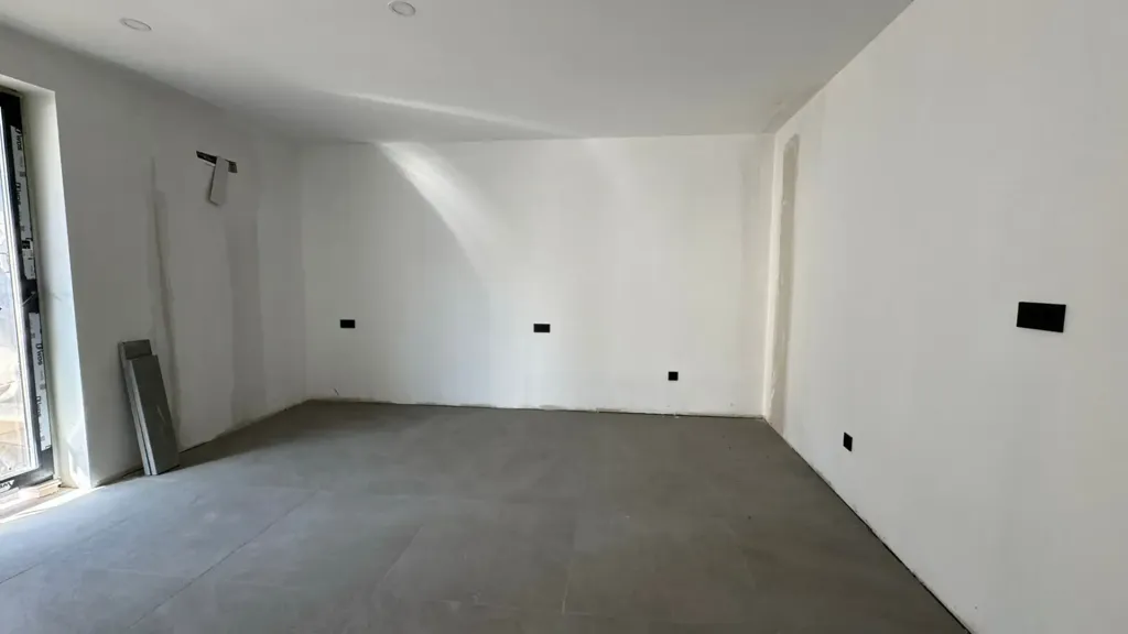 Rooms - Modern Bungalow with Balcony in Paratico