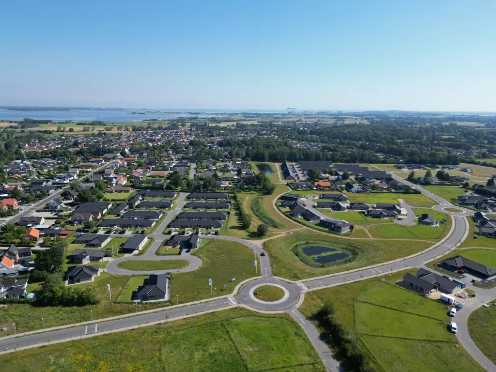 Õhuvaade - Year-Round Plot with 5G Coverage in Agedrup