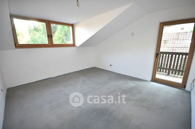 Toad - Modern Attico with Balcony Views in Sesto
