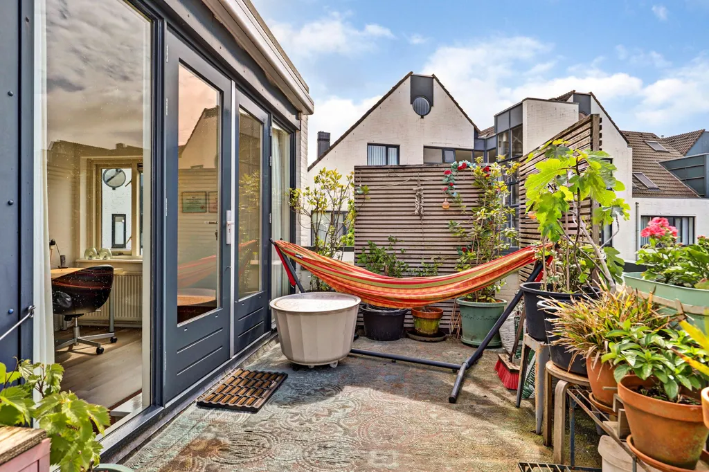 Terrass - Maisonnette with South-West Terrace in Wijk