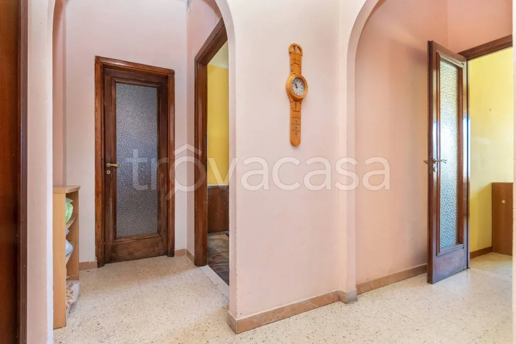 Entrée - Apartment with Balcony in Dronero