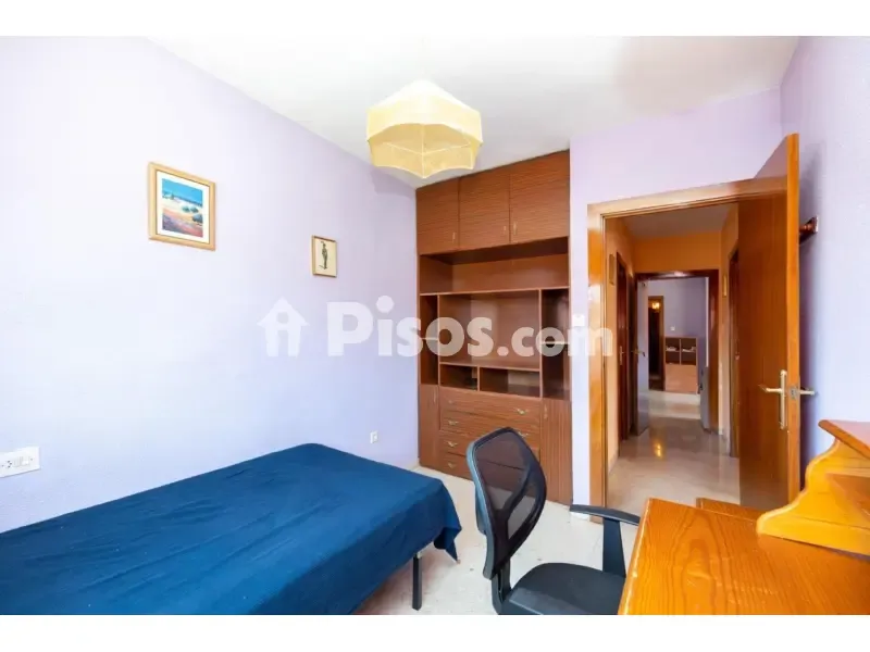 Magamistoad - Student Flat with Balcony in Calle San Pablo