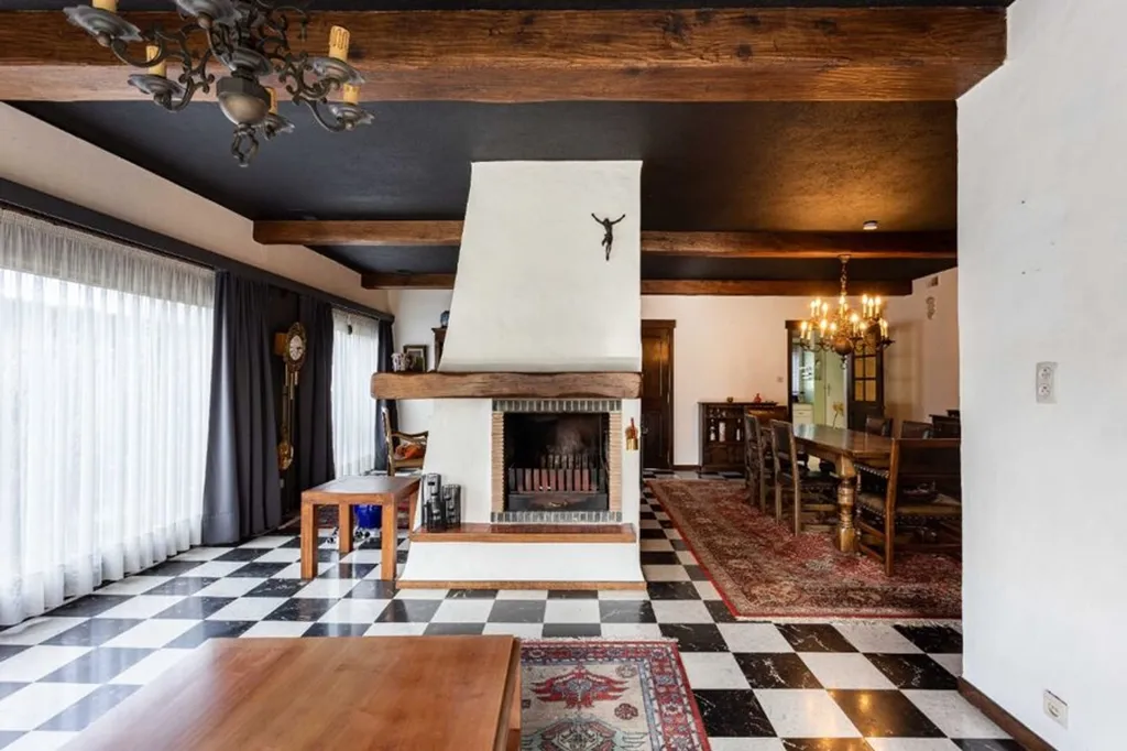 Séjour - Maison Individuelle à Rénover dans un Cadre Calme à Harelbeke