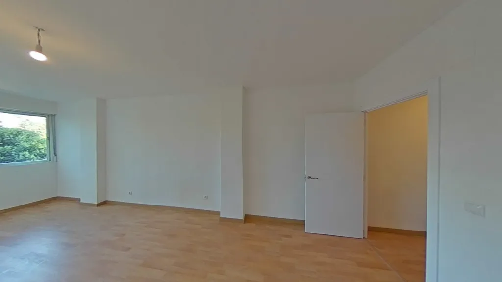 Pièces - Fully Renovated Flat with Metro Access in Fuenlabrada