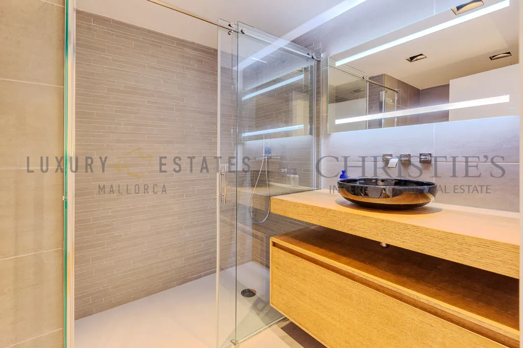 Salles de bain - Apartment with Sea View in Cas Català