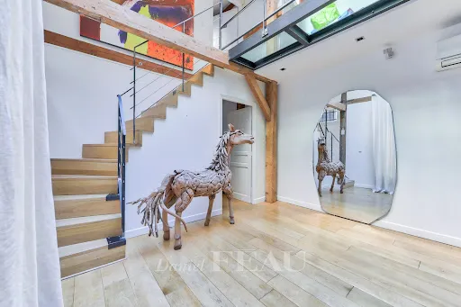 Appartement 8 pièces à Paris 8ème