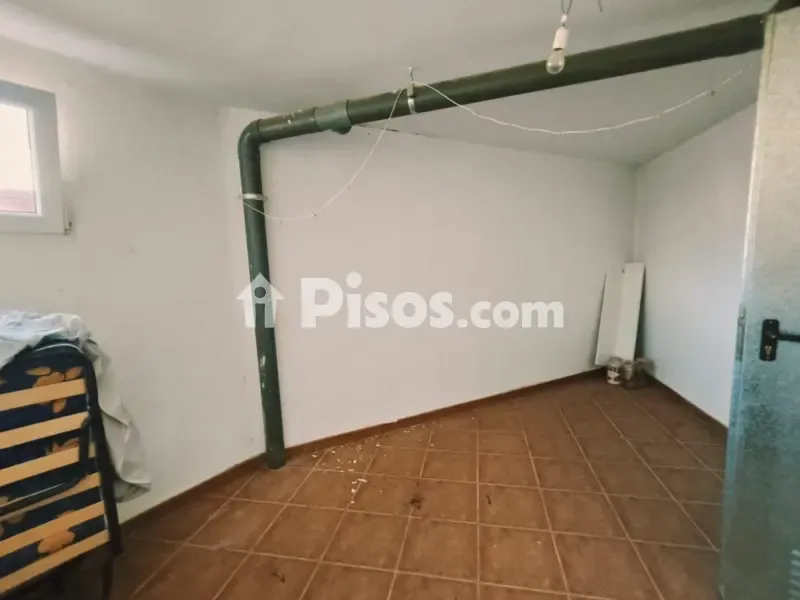 Toad - Two-Bedroom House with Mountain View in Cocentaina