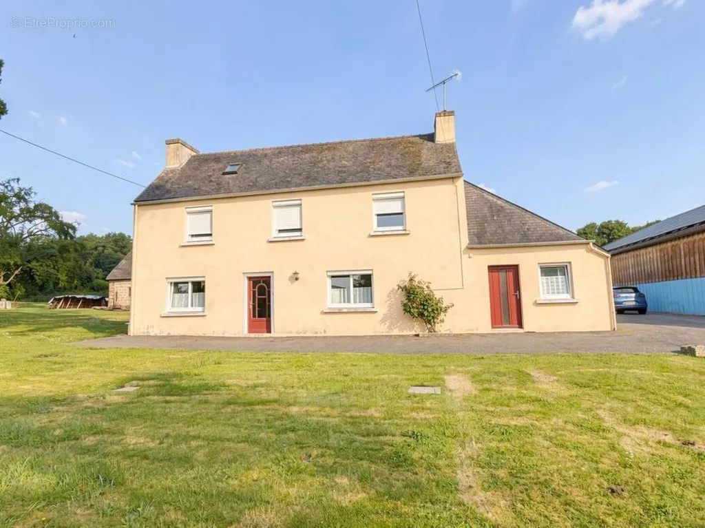 Välivaade - Atypical House with Garden near Morlaix
