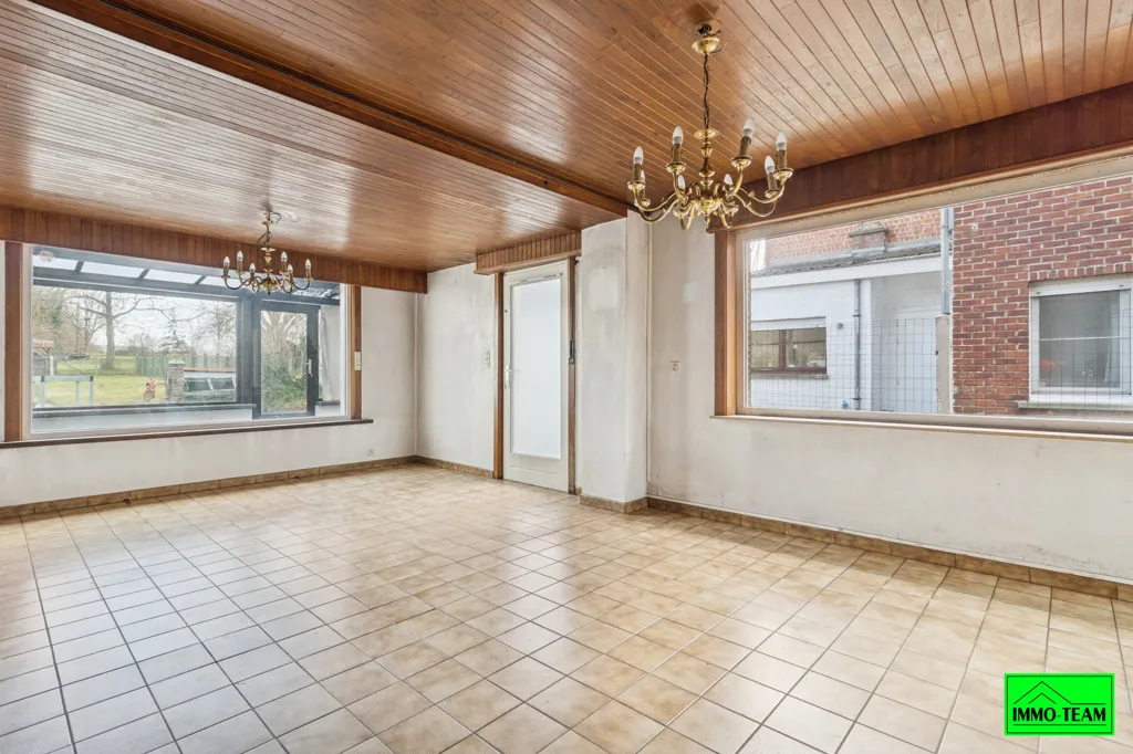 Elutuba - Renovateable 4-Faced House in Liedekerke