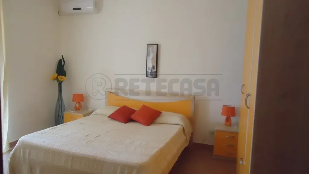 Bedrooms - Rustic Villa with Pool in Siracusa
