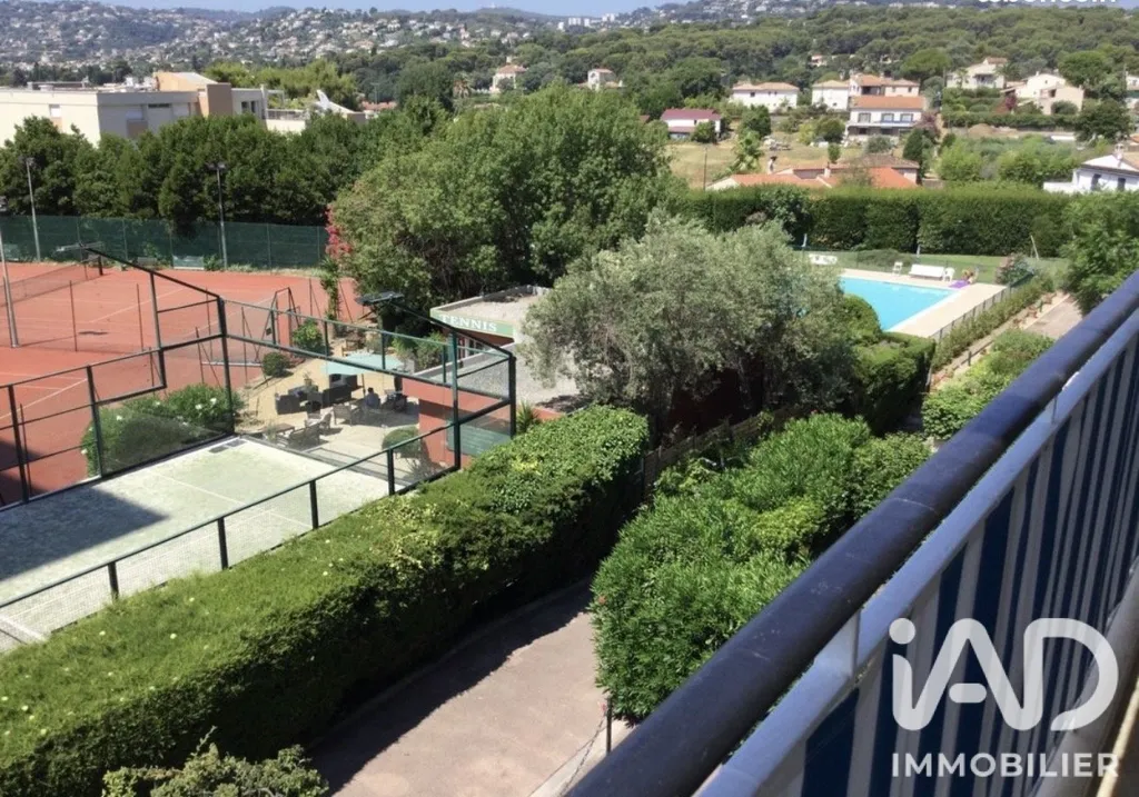 Balcon - Appartement 3 Pièces avec Piscine à Antibes