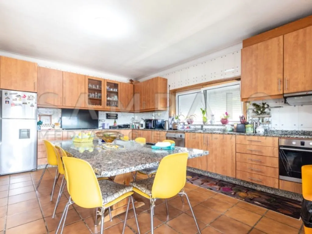 Köök - Luxury House with River View in Gondomar