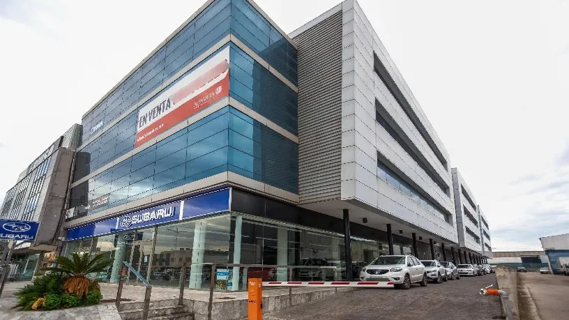 Välivaade - Office Building with Parking in Palma
